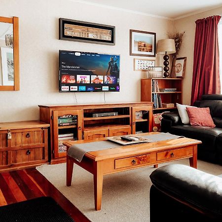 Alpine House Tongariro - Turangi Holiday Home Extérieur photo